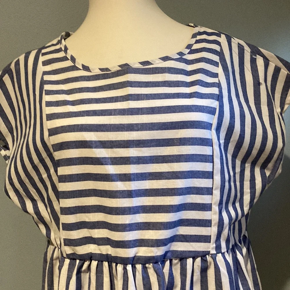 Emery Rose Simple Summer Dress - Picture 2 of 6